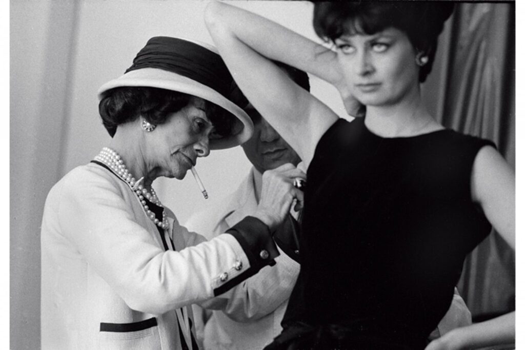 Coco Chanel al lavoro