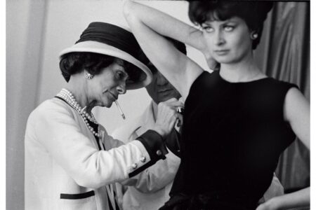 Coco Chanel al lavoro