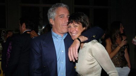 Epstein e Maxwell