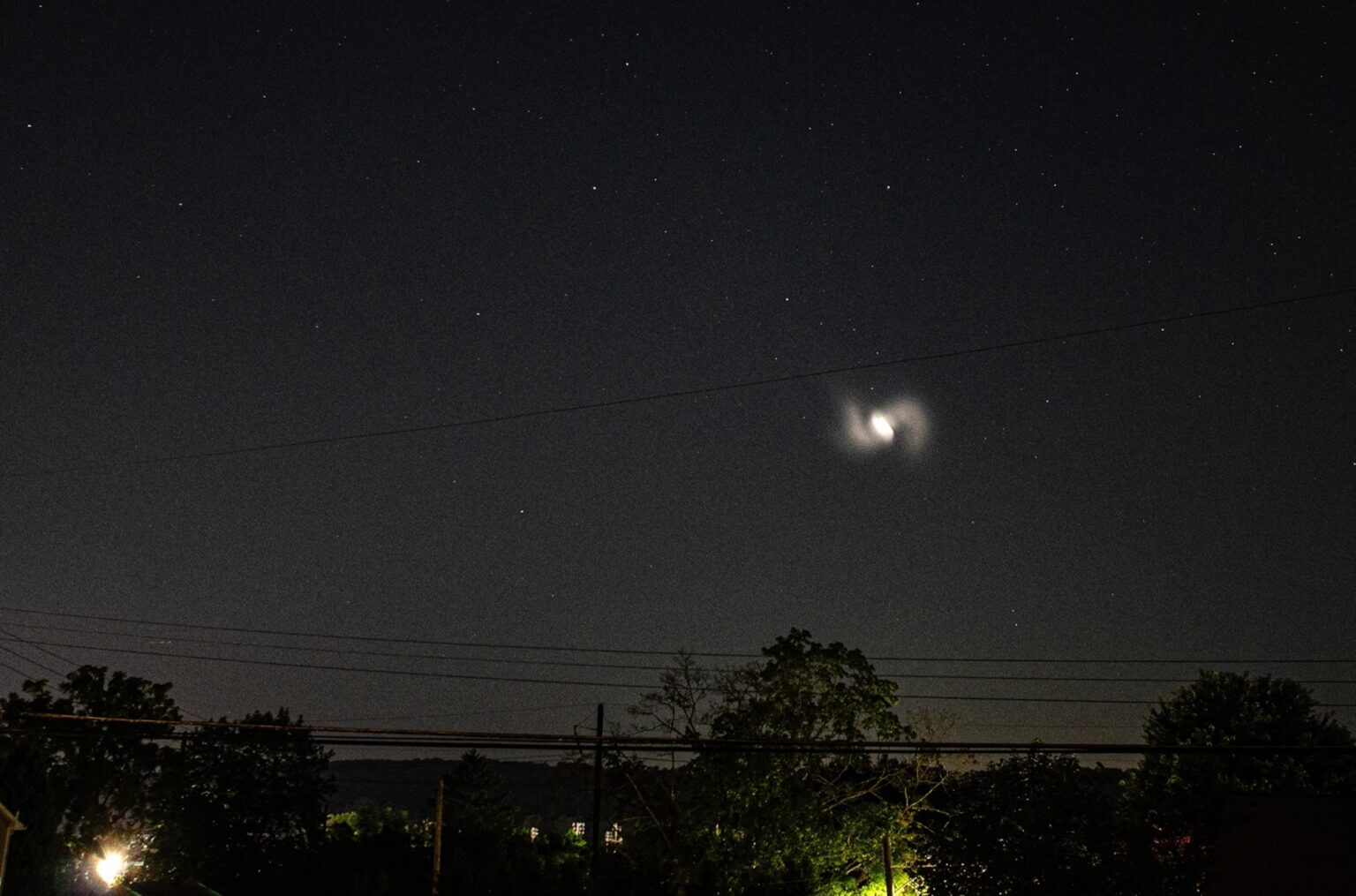 Una spirale ha avvolto il cielo di Philadelphia come un portale, ma la verità era nascosta a Cape Canaveral La spirale di Philadelphia