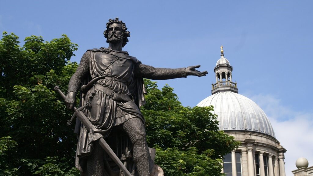 La statua di William Wallace ad Aberdeen, in Scozia