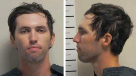 Tyler Robinson foto segnaletica