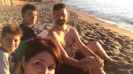 Riccardo Chiaroni e la sua famiglia che ha ucciso con oltre cento coltellate