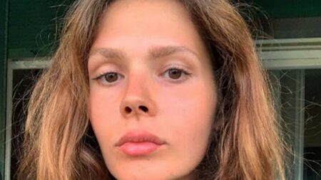 Evelina Sgarbi: la figlia ribelle di Vittorio tra amore, controversie e un’eredità contesa Evelina Sgarbi