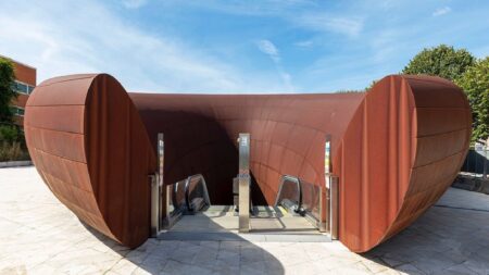 La stazione della Metropolitana di Monte Sant'Angelo a Napoli