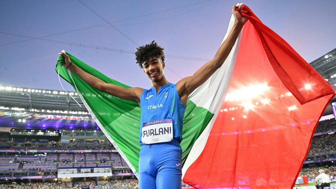 Mattia Furlani, vincitore della medaglia di bronzo nel salto in lungo alle Olimpiadi di Parigi 2024