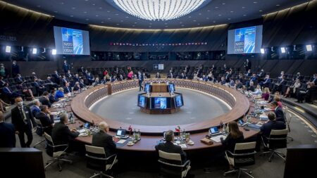 Un summit della NATO a Bruxelles nel 2021