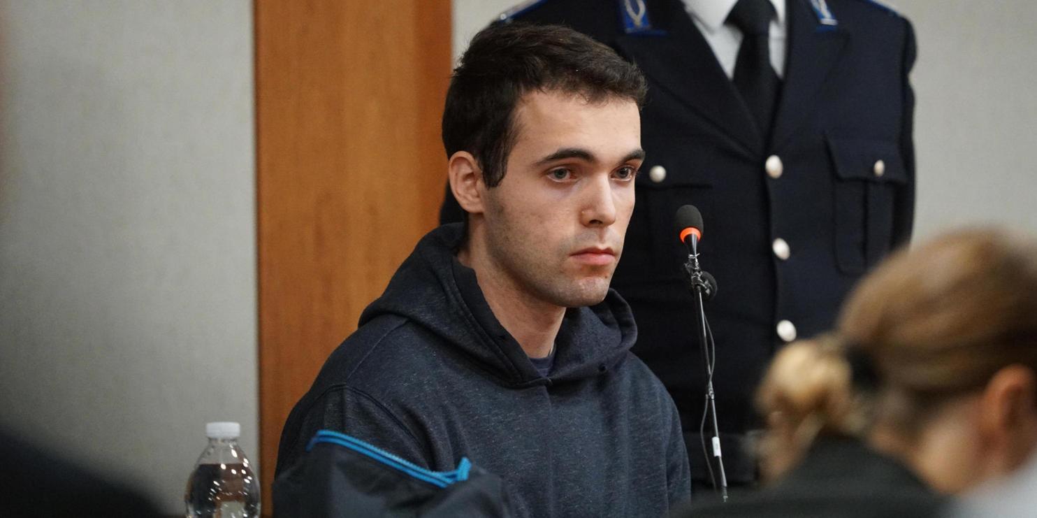 Omicidio Cecchettin, Turetta spiazza tutti: rinuncia all’appello, ma la condanna vera non è del tribunale Omicidio Cecchettin, Turetta spiazza tutti: rinuncia all’appello, ma la condanna vera non è del tribunale