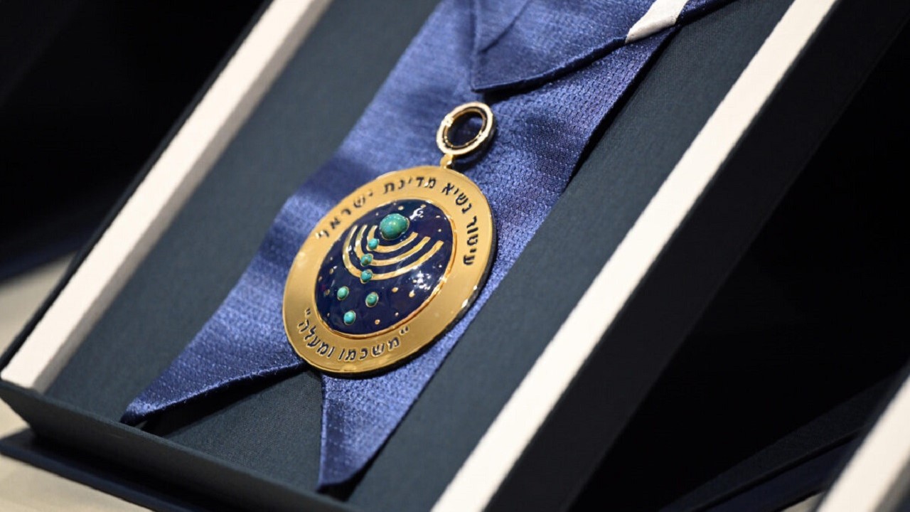 dalle bombe ai premi ecco perch233 israele ha appena incoronato trump paladino della pace