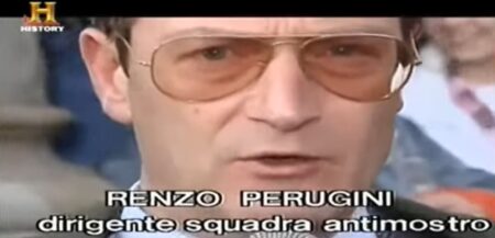 Ha studiato con l’FBI e guidò la SAM, Ruggero Perugini il poliziotto che disse al Mostro di Firenze: “Io ti aspetterò” Perugini durante il suo appello al Mostro