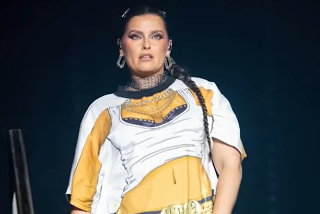 Prima stella del pop, poi l’assurdo bodyshaming, Nelly Furtado prende una pausa dai live: “Ho bisogno di altro” nelly furtado