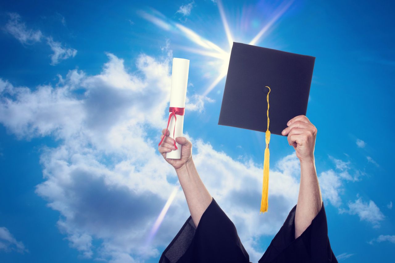 Oltre 50.000 euro l’anno senza università: le professioni d’oro che stanno cambiando l’Italia nel 2025