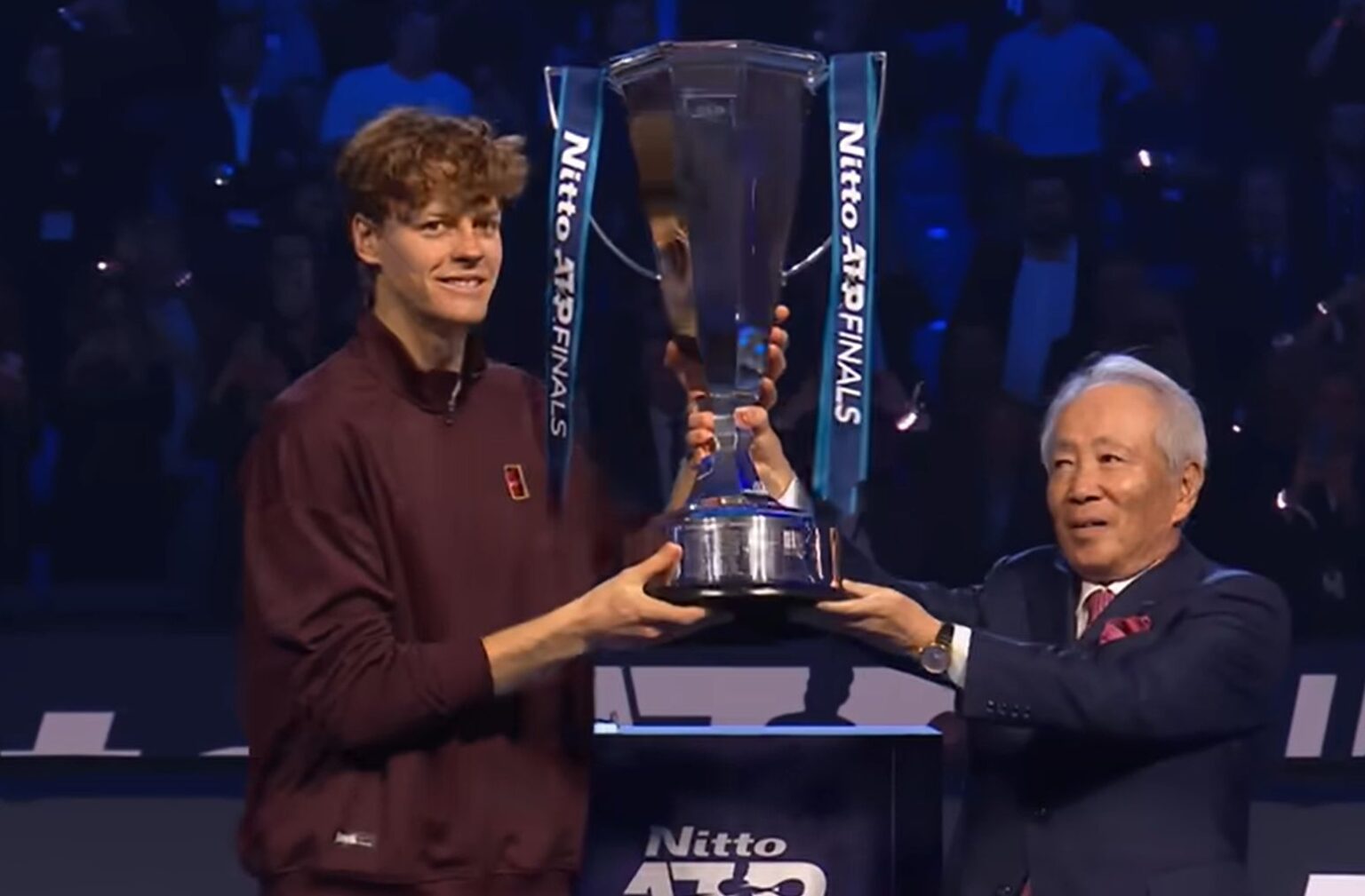 Jannik Sinner vittorioso a Torino