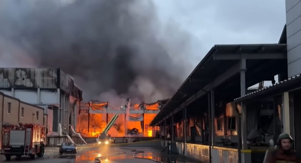 città ucraina sotto attacco