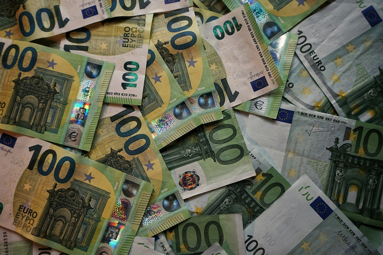 Delle banconote da 100 euro