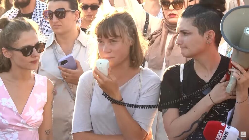 Greta Thunberg a una manifestazione in Albania dello scorso luglio