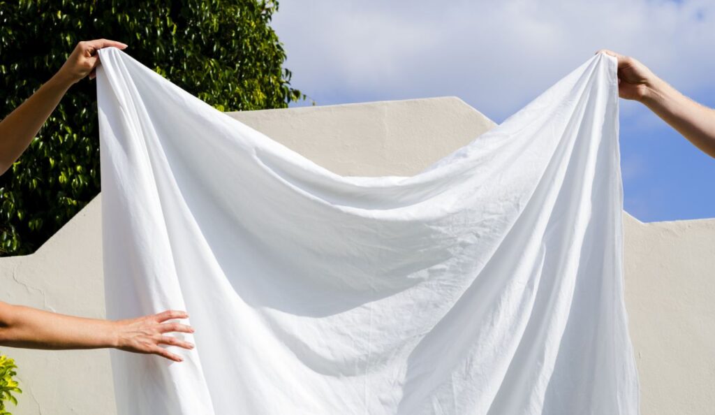 lenzuola fresche di bucato