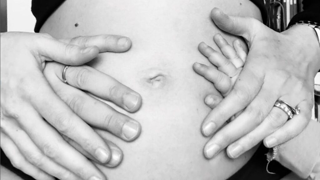 La pancia di Federica Pellegrini