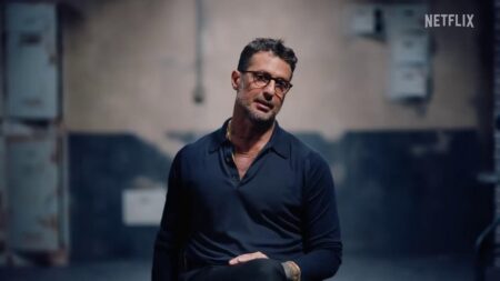 Un'immagine di Fabrizio Corona tratta dal trailer di Io Sono Notizia