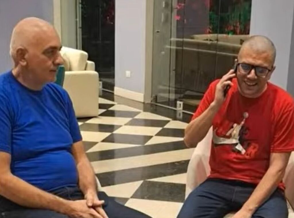 Alberto Trentini sulla destra e Mario Burlò