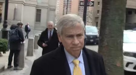 Chi è Barry Pollack, il super avvocato di Maduro che aveva già difeso Julian Assange Barry Pollack