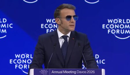 Marcon con gli occhiali da sole