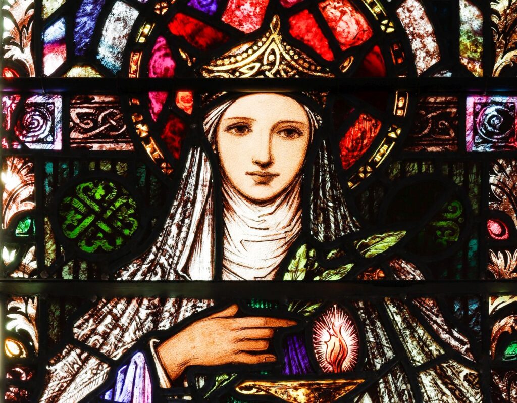 La magica notte di Santa Brigida e il rituale della sciarpa benedetta per avere protezione tutto l’anno