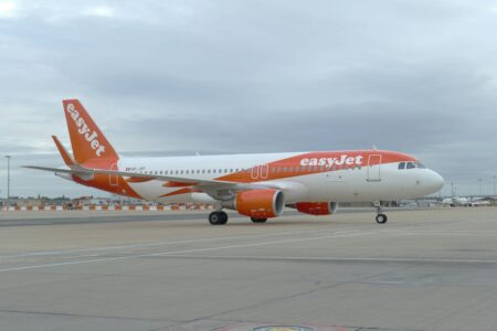 Un aereo della EasyJet, una delle compagnie che parteciperanno ai prossimi scioperi