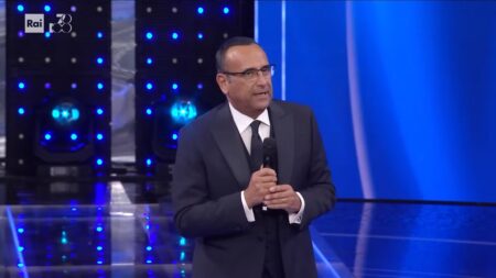 Sanremo 2027, Carlo Conti si smarca: “Meglio conduca qualcuno più giovane e aitante”. Intanto si avvicina l’edizione 2026 Carlo Conti al Festival di Sanremo 2025