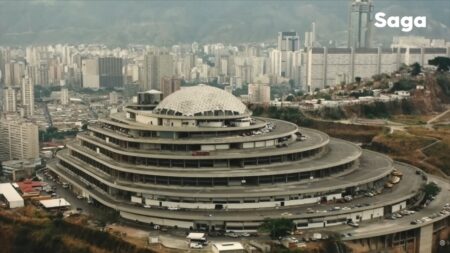 Il gigantesco carcere di massima sicurezza El Helicoide, a Caracas