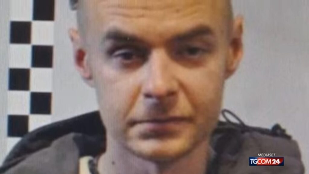 “So di essere ricercato ma non so perché”: chi è Marin Jelenic, l’uomo che avrebbe ucciso il capotreno Alessandro Ambrosio a Bologna Marin Jelenic