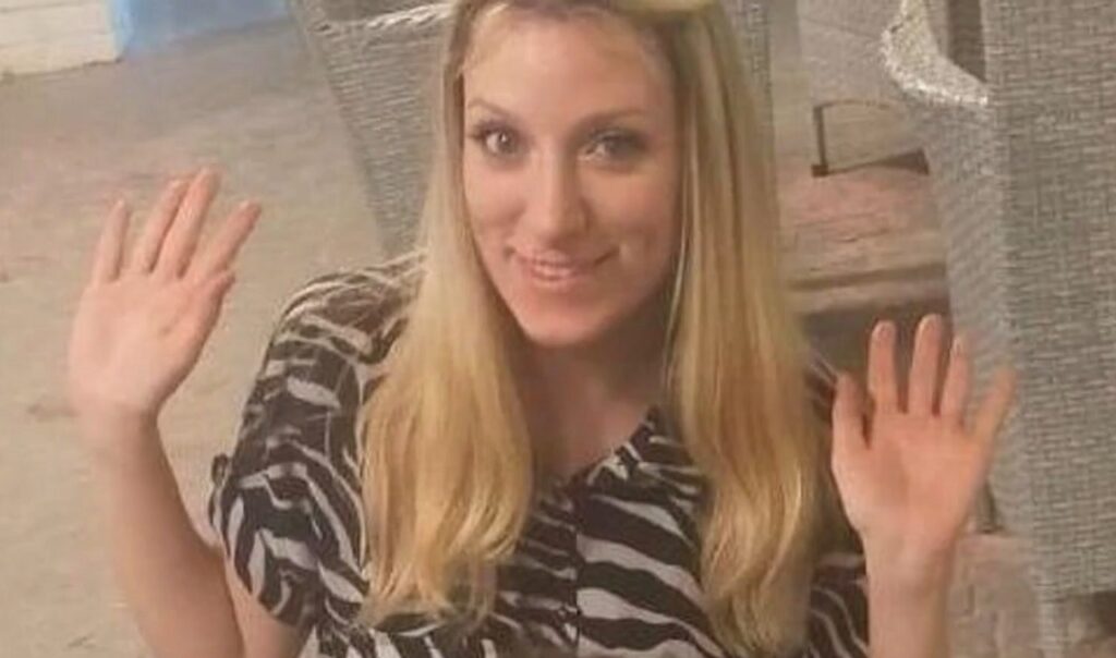 Il caso di Nessy Guerra, bloccata in Egitto con la figlia da oltre 2 anni e perseguitata dall’ex marito Nessy Guerra