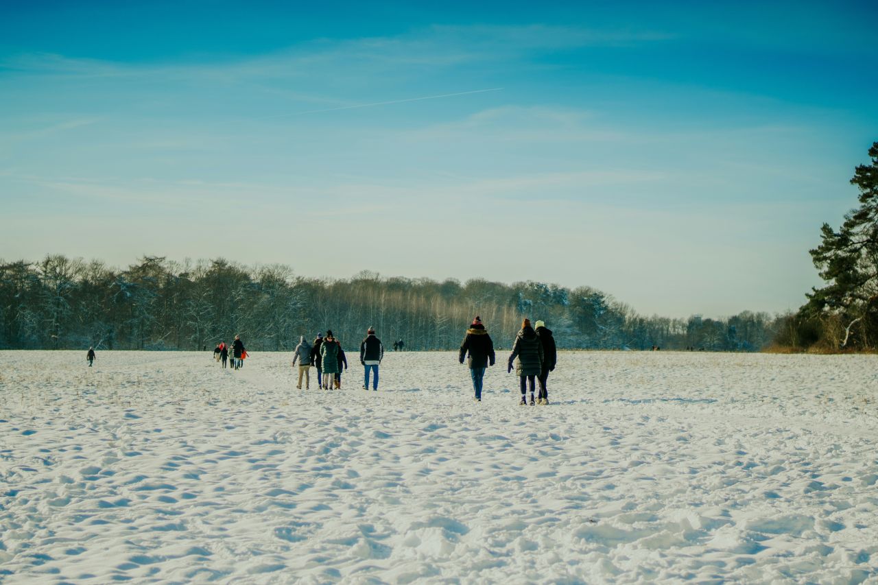 persone sulla neve