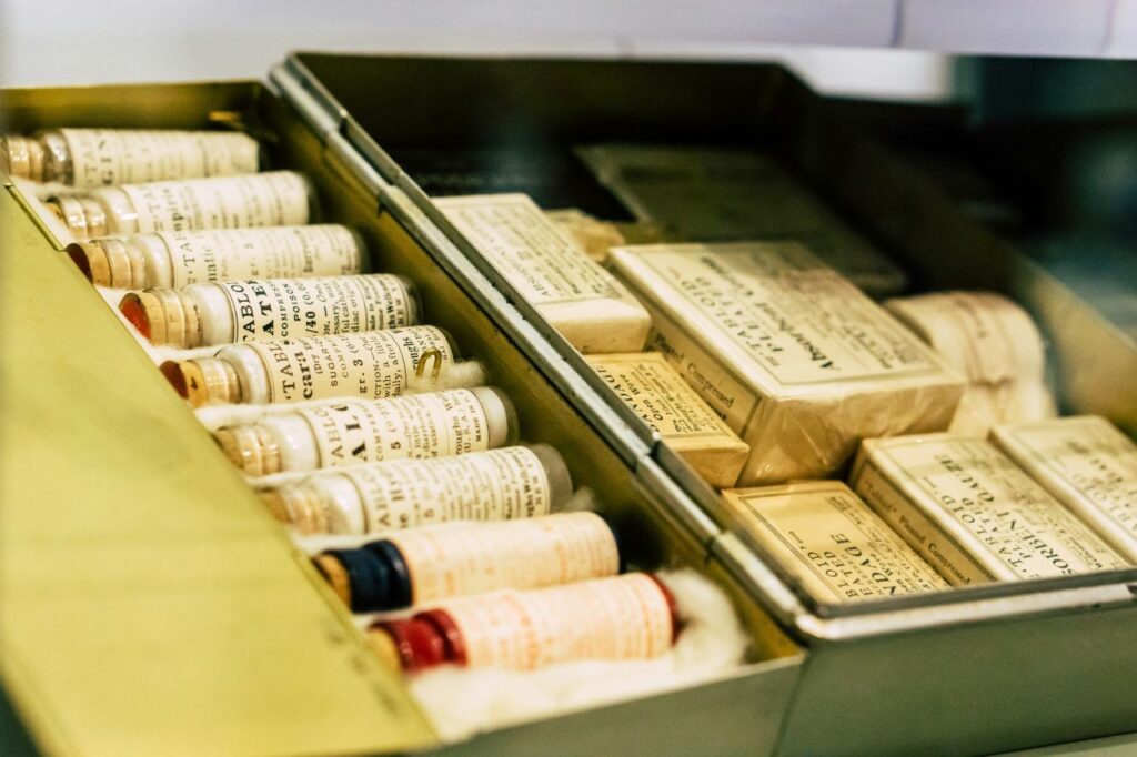 vecchie confezioni di medicinali