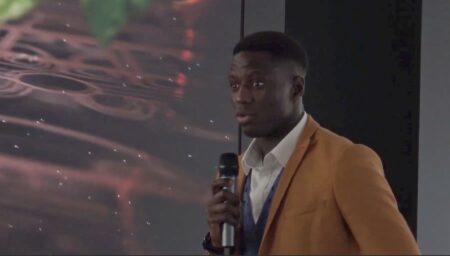 Chi è James Mbaye, il nuovo amore di Federica Brignone, giocatore di basket e modello James Mbaye