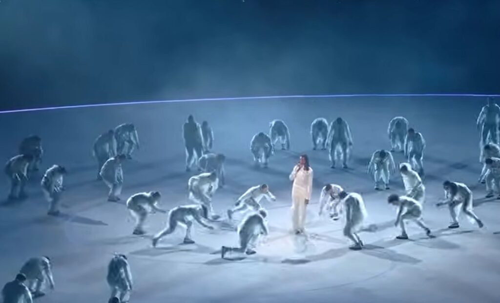 L'ampia inquadratura di Ghali