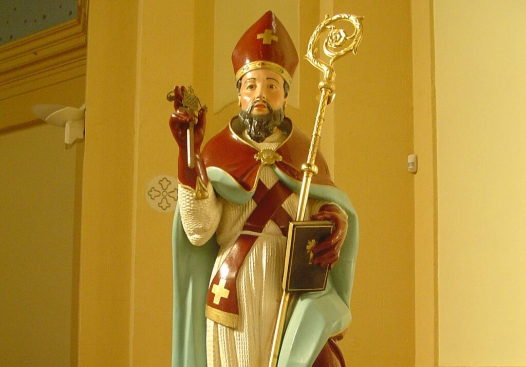 San Biagio, il santo medico che protegge la gola (con due candele) e l’ultima fetta di panettone San Biagio