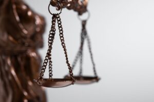 la bilancia simbolo di giustizia