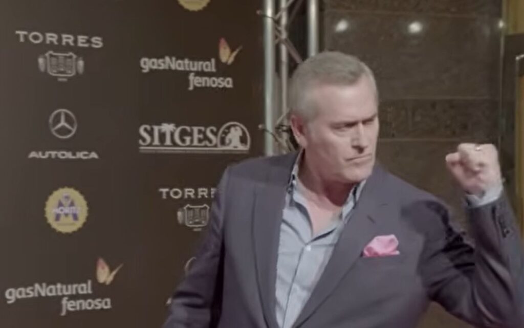 La stella degli horror Bruce Campbell rivela di avere il cancro: “Non è curabile, ma sono un duro figlio di…” Bruce Campbell