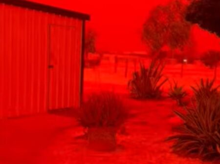 Cielo rosso in Australia