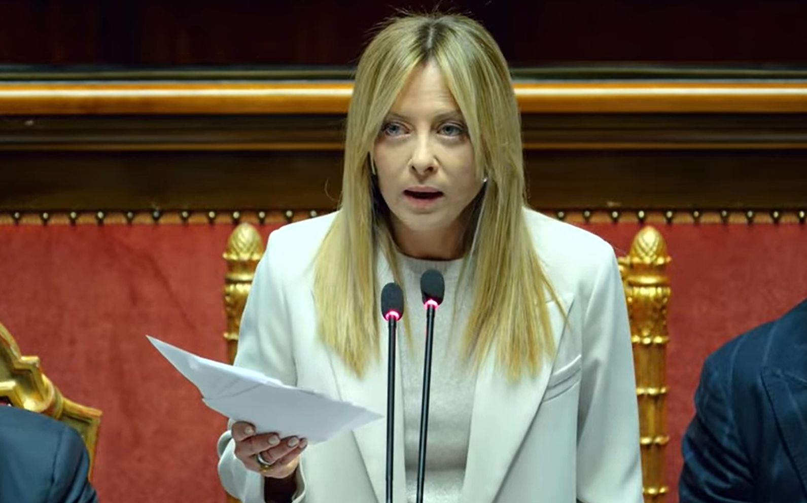 Giorgia Meloni parla al Senato