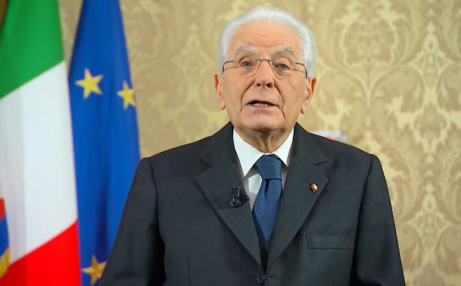 Mattarella che parla