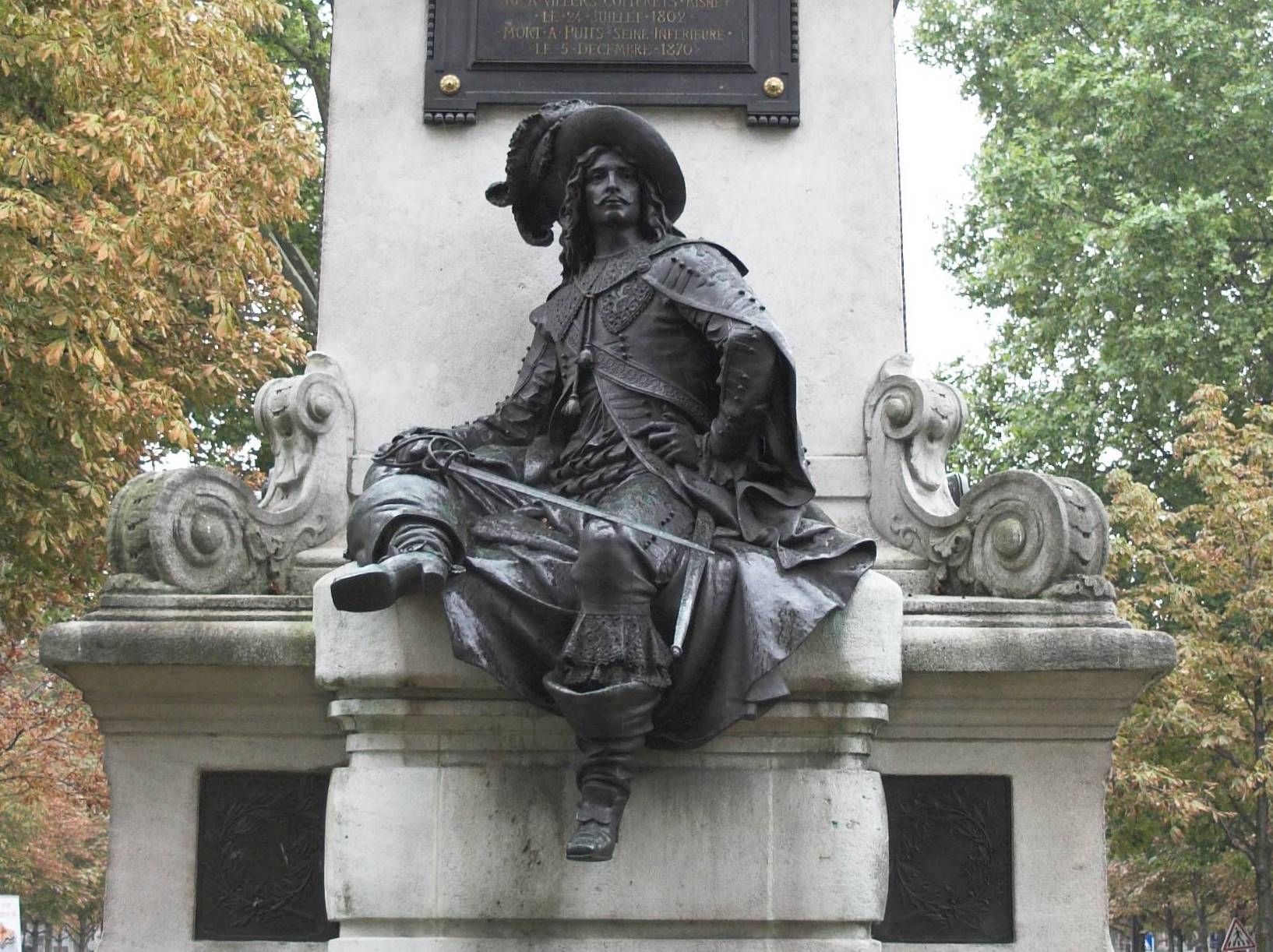 Statua di D'Artagnan a Parigi