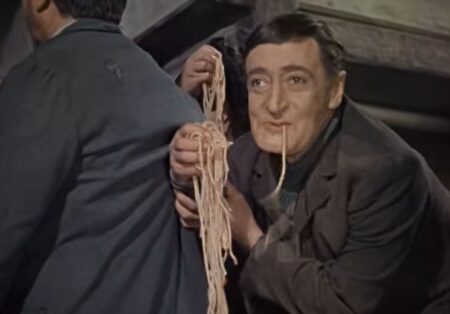 Totò in Miseria e Nobiltà