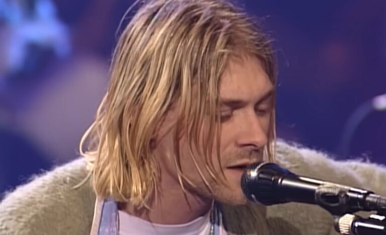 Kurt Cobain nell'MTV Unplugged