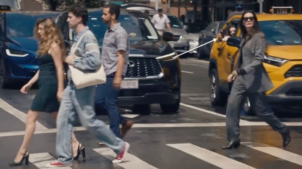 L'immagine incriminata del trailer di Il diavolo veste Prada 2