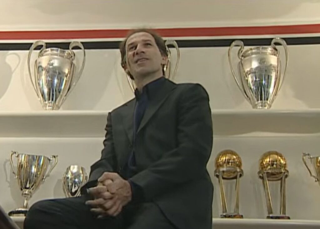 Franco Baresi e i trofei del Milan