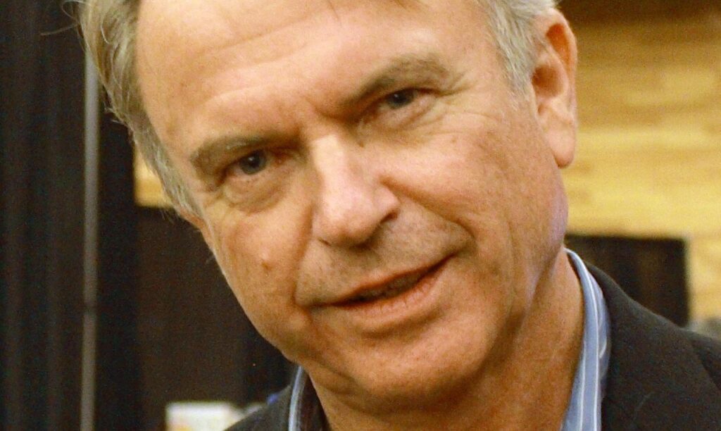È morto Sam Neill, la star di Jurassic Park e Peaky Blinders aveva 78 anni sam neill